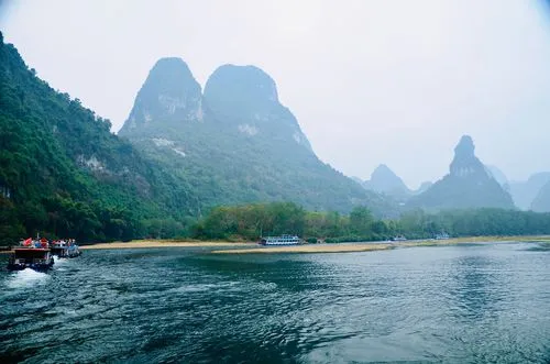 智能制造绿色高精度